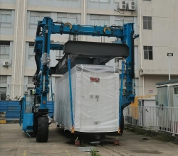 非标定制产品-湖南集装箱吊机