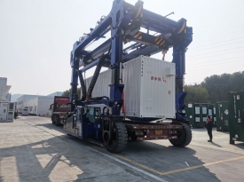 阿特斯50T储能箱跨运车